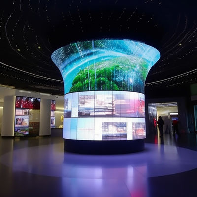 Внутренний изогнутый светодиодный экран IP65 Creative LED Display ISO9001