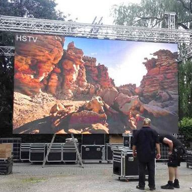 Бесшовный полноцветный фиксированный дисплей P 3.91 LED с гладким и легким дизайном