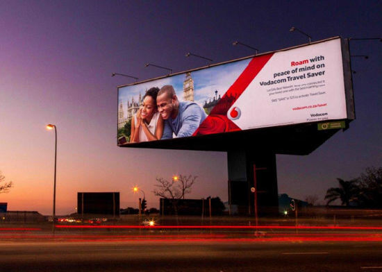 P4 Высокояркий уличный светодиодный дисплей IP65 водонепроницаемый светодиодный билборд с частотой обновления 3840-7680 Гц